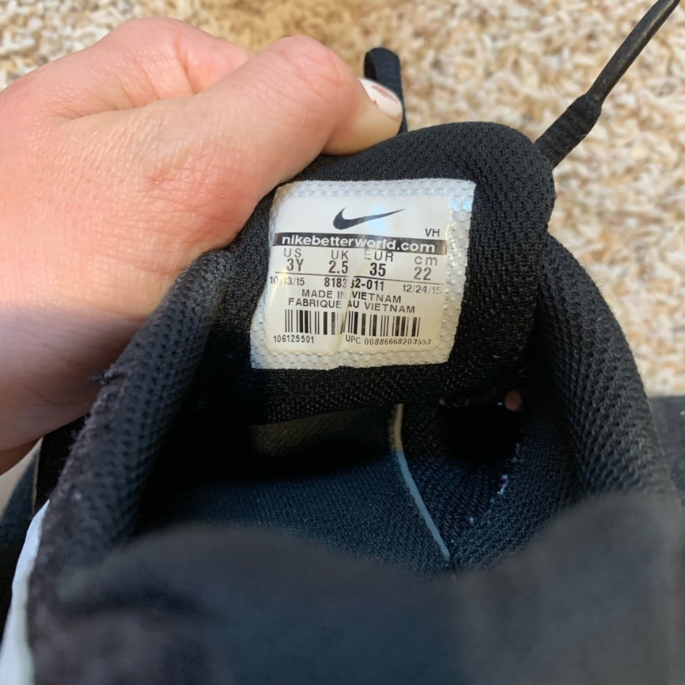 NIKE Kids Roche’s - Picture 4 of 4